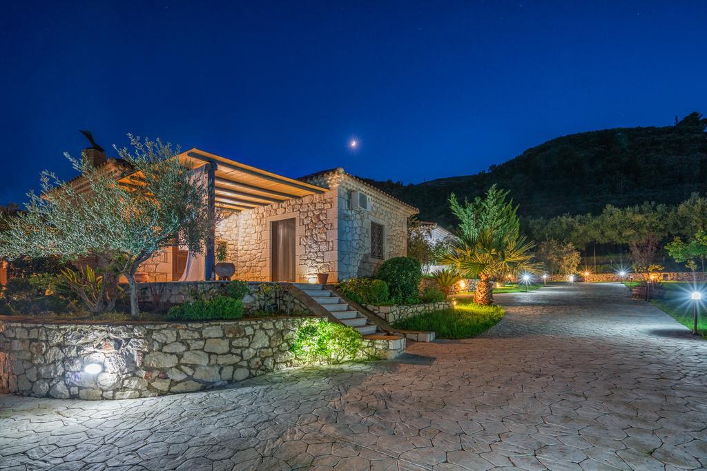 San Antonio Villas Pandokrátor Exterior foto