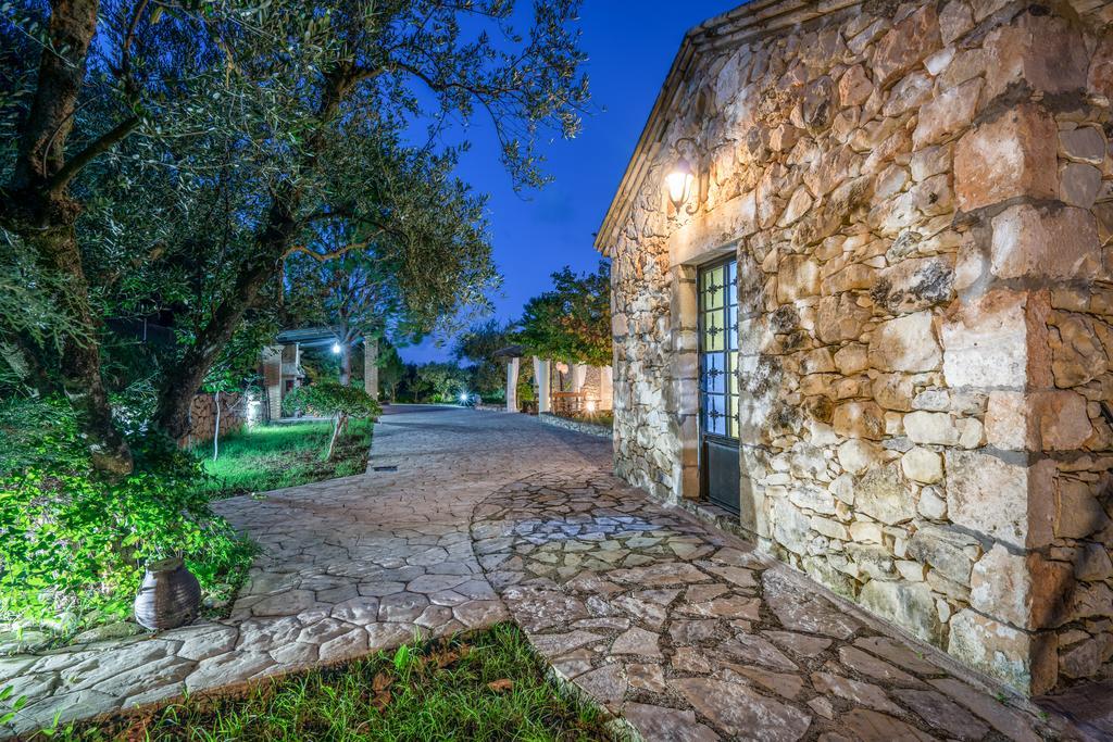 San Antonio Villas Pandokrátor Exterior foto