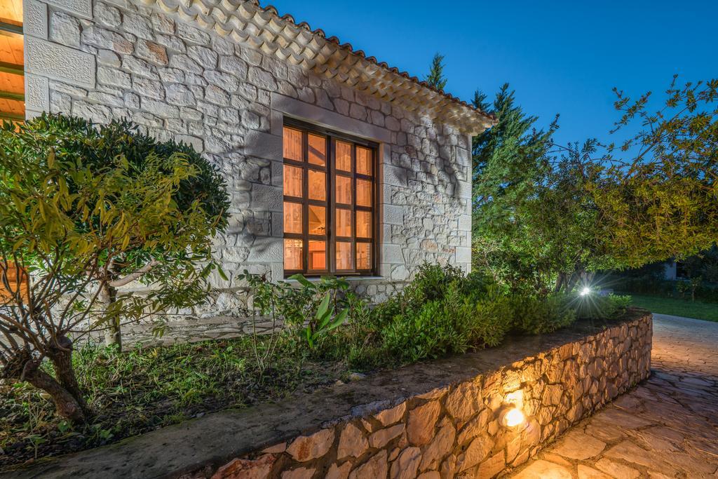 San Antonio Villas Pandokrátor Exterior foto